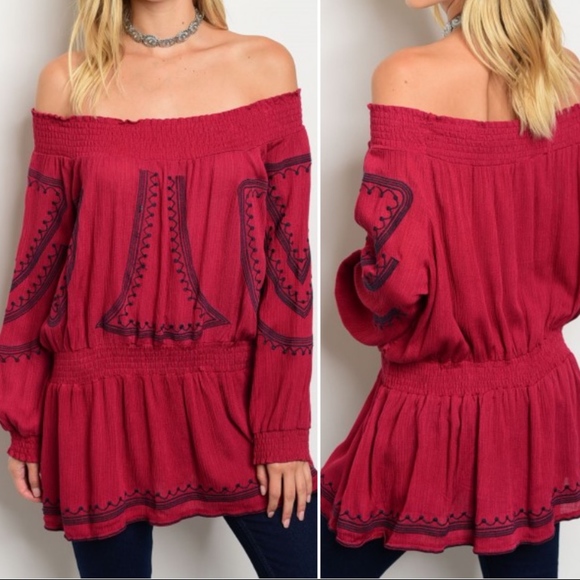 1 LEFT! BOHO OFF SHOULDER RED & NAVY TOP - Picture 1 of 4